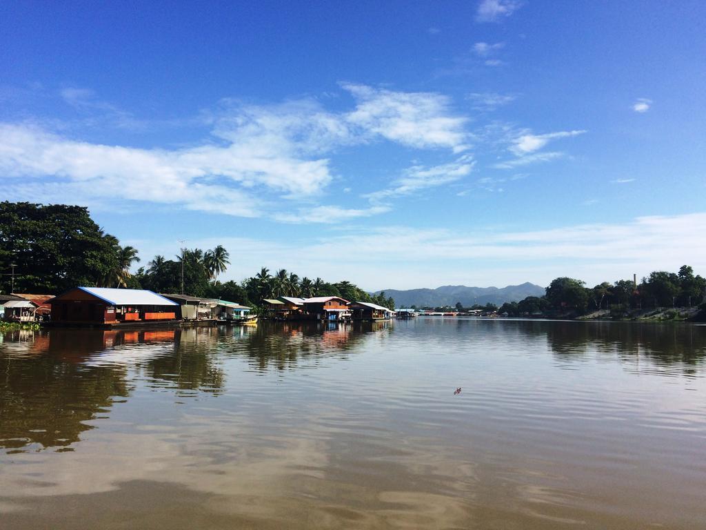 Baan2Rai Hotell Kanchanaburi City Exteriör bild
