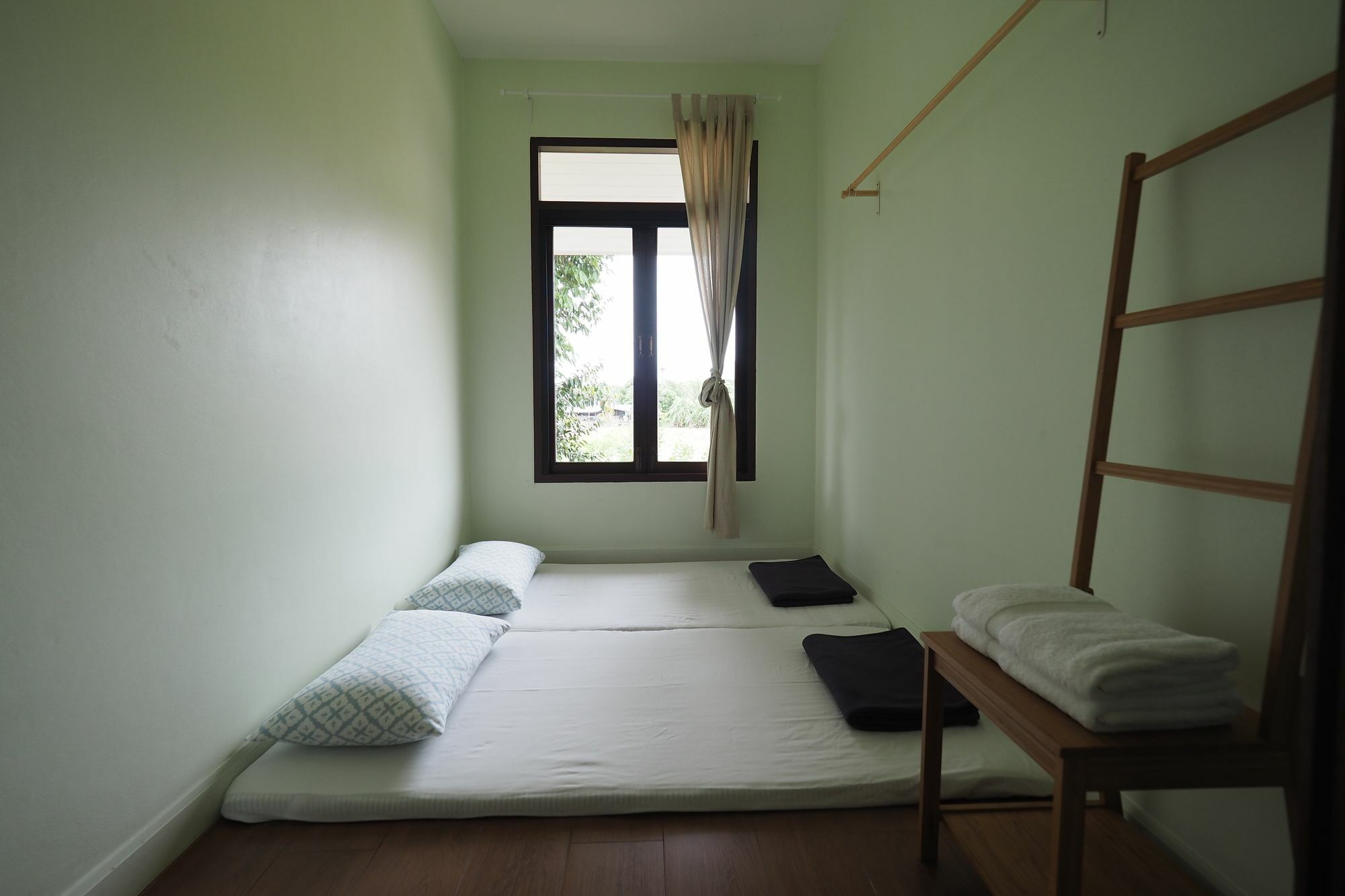 Baan2Rai Hotell Kanchanaburi City Exteriör bild
