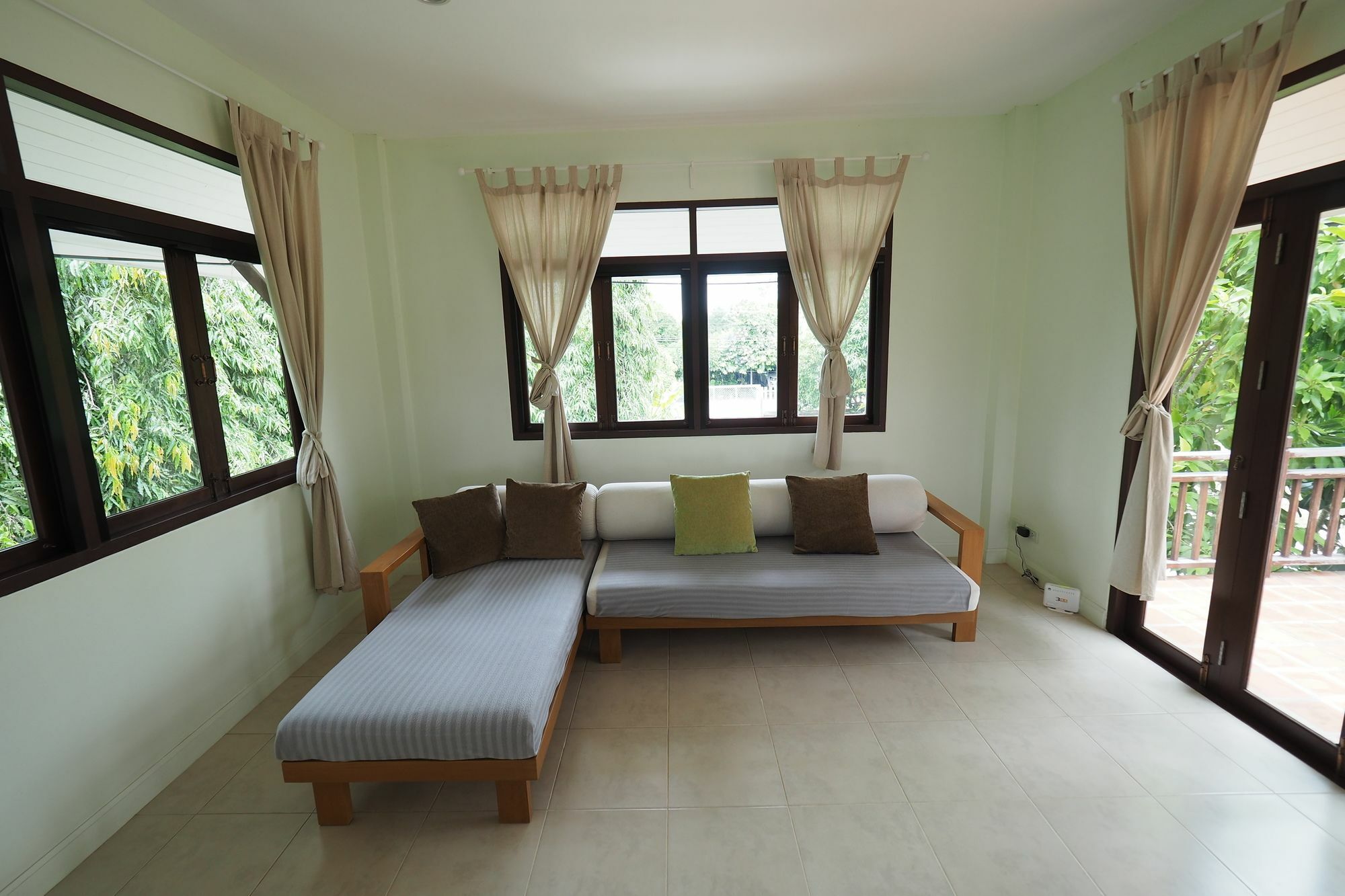 Baan2Rai Hotell Kanchanaburi City Exteriör bild
